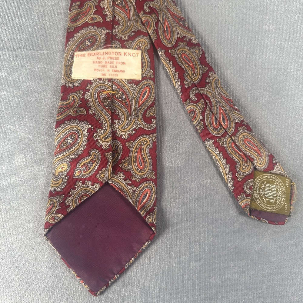 Vintage‎ J.PRESS Burlington Knot Maroon Paisley Men's Silk Necktie Tie 56" X 3"